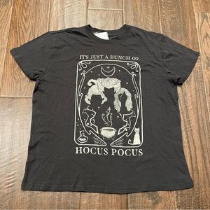Disney Hocus Pocus tee